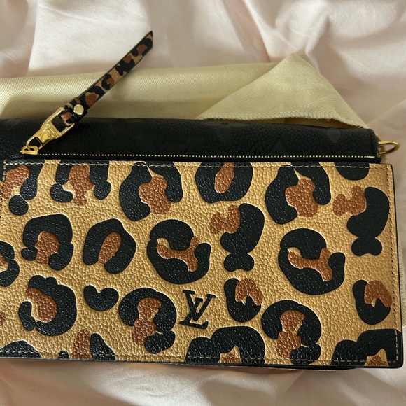 Louis Vuitton Limited Edition Felicie Pochette Wild - Picture 10 of 12